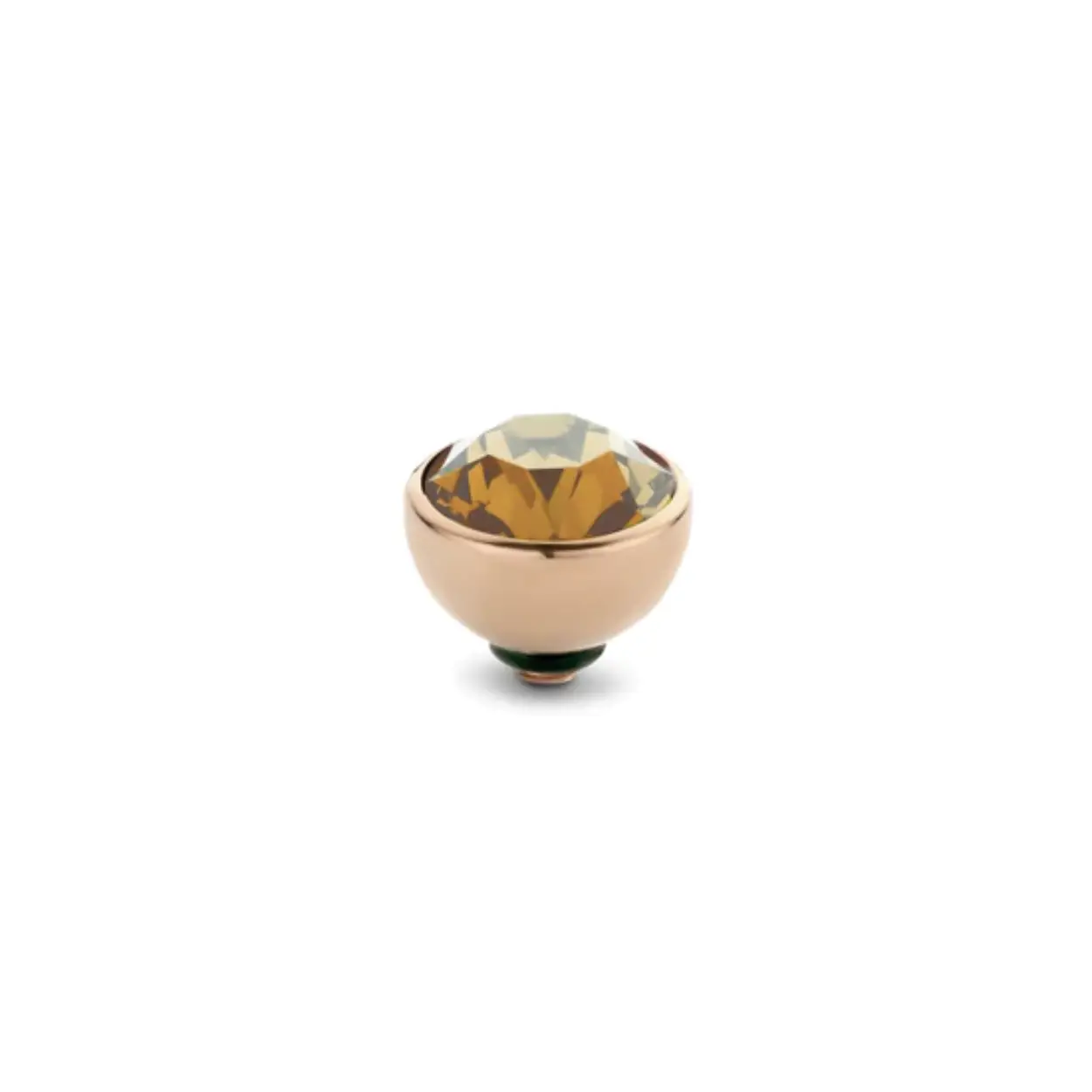 Het Melano Twisted Basic CZ steentje is ons bekende basis steentje van 6 mm. Met dit tijdloze steentje zit je áltijd goed en je hebt de keuze uit alle kleuren van de regenboog (en zelfs meer)!