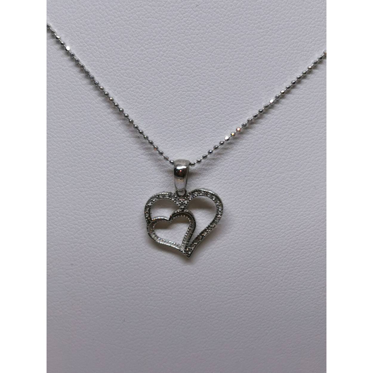 Zilveren collier bolletjes schakel met hanger 2 hartjes bezet met zirkonia 
