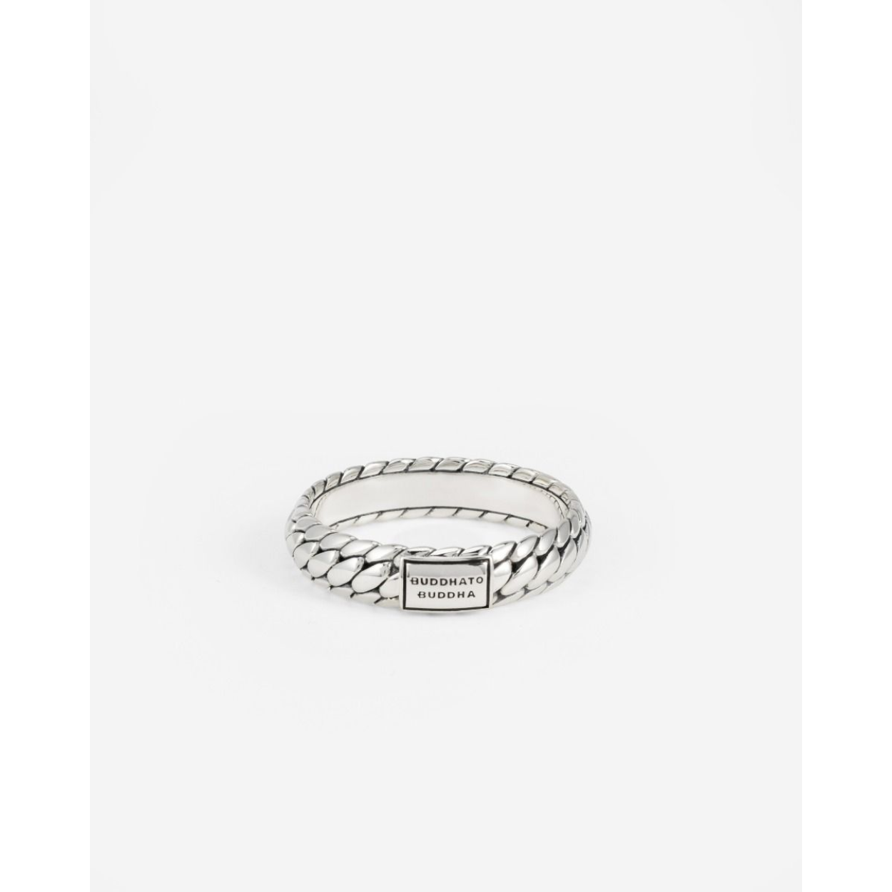 Dit is een ring van het merk Buddha to Buddha.