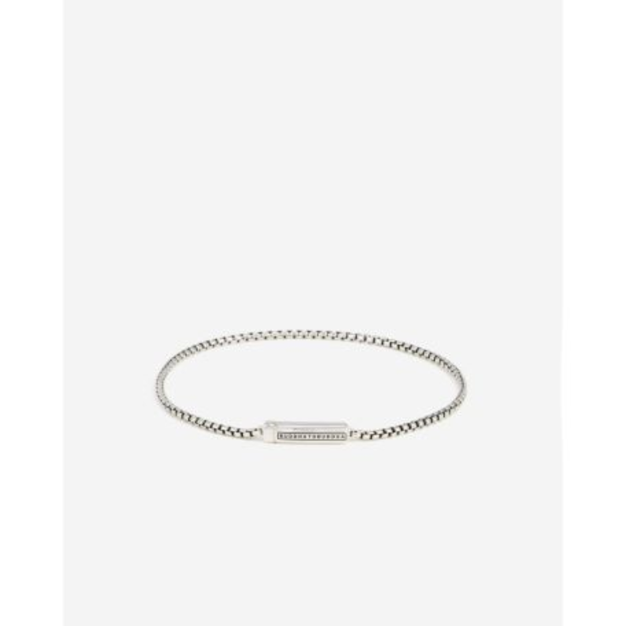 Dit is een armband van het merk Buddha to Buddha.