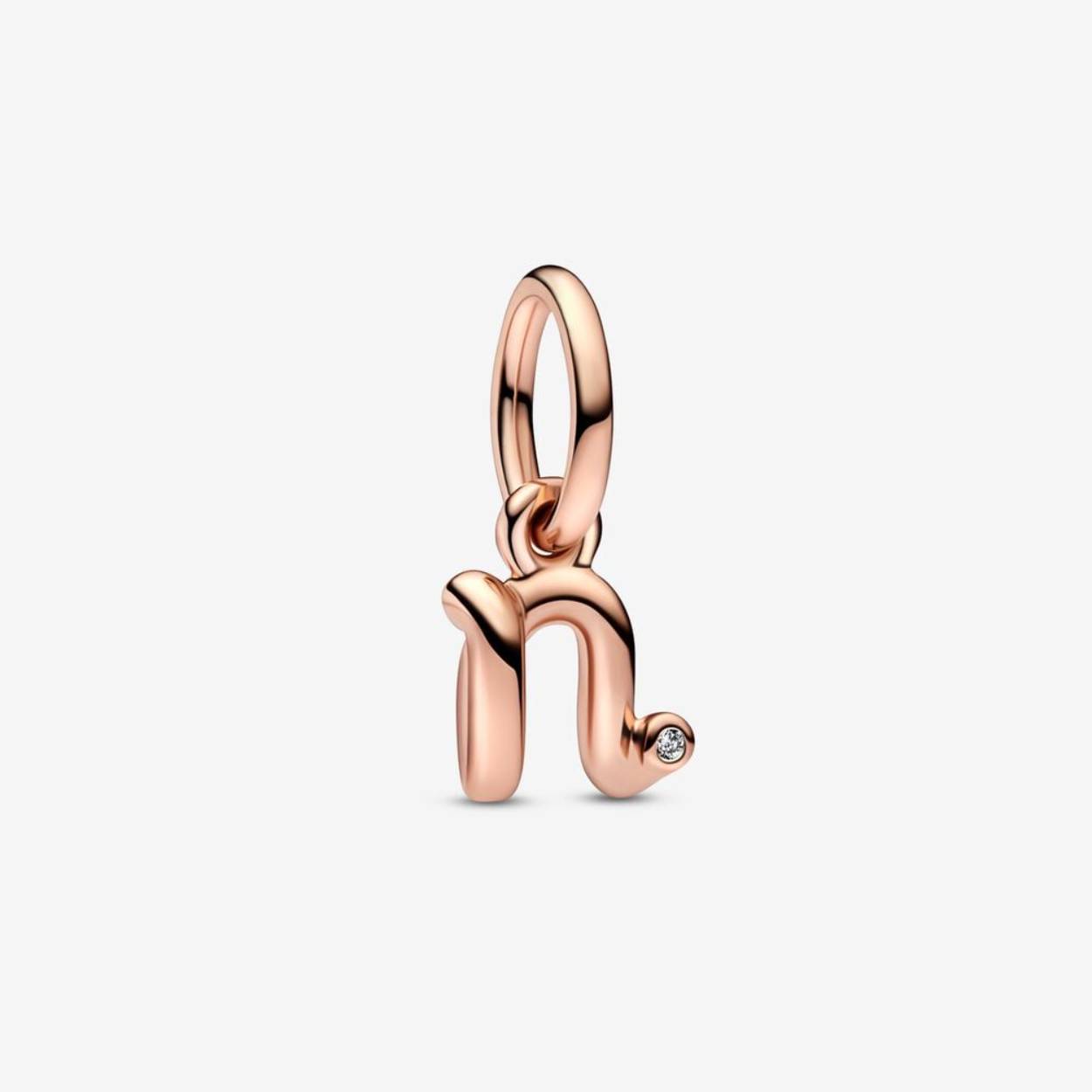 Pandora hanger letter N