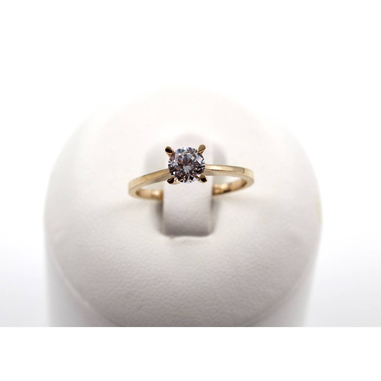 Geel gouden solitaire ring briljant geslepen zirkonia 