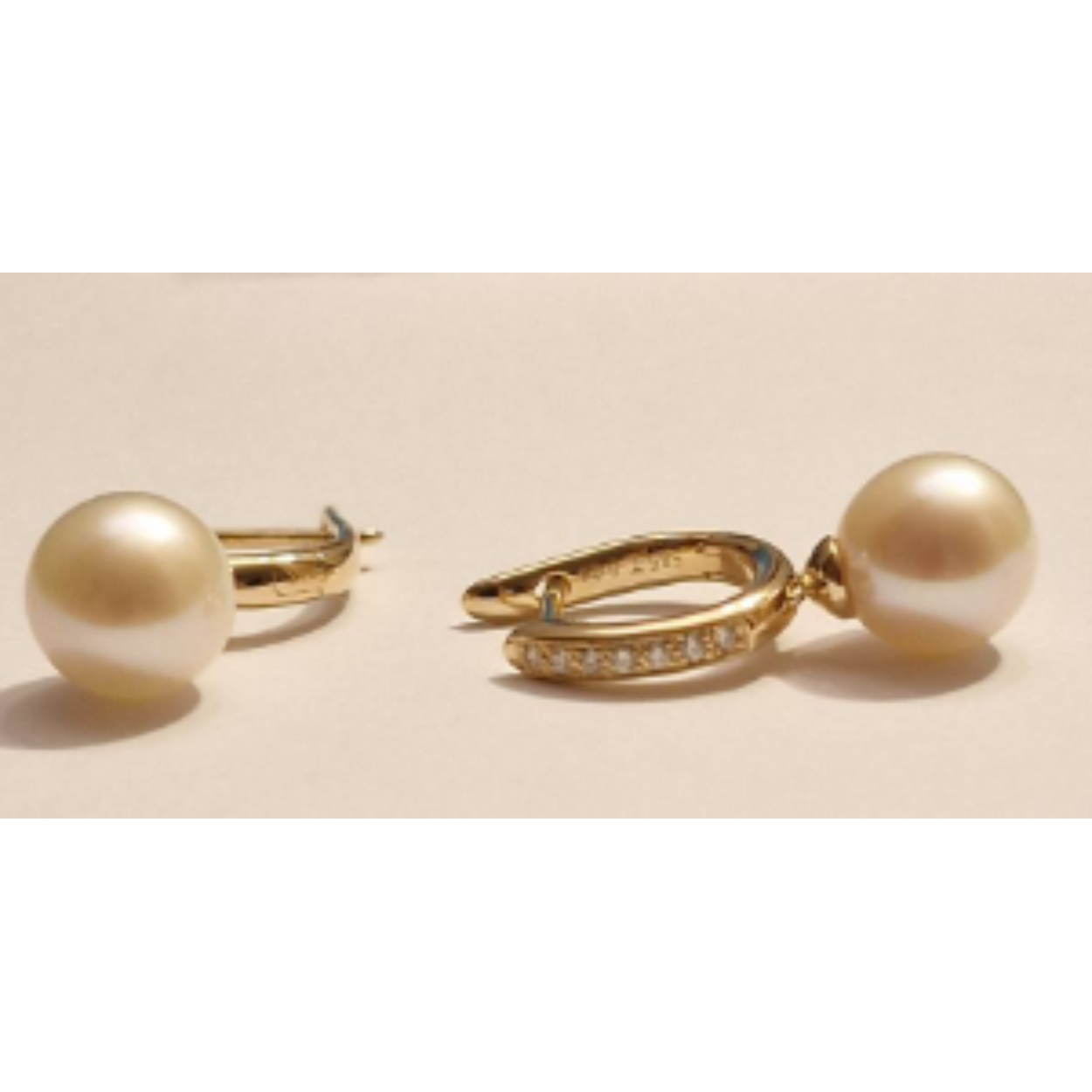 14k geelgouden oorringen met diamant en 8-8,5 mm zoetwaterparels