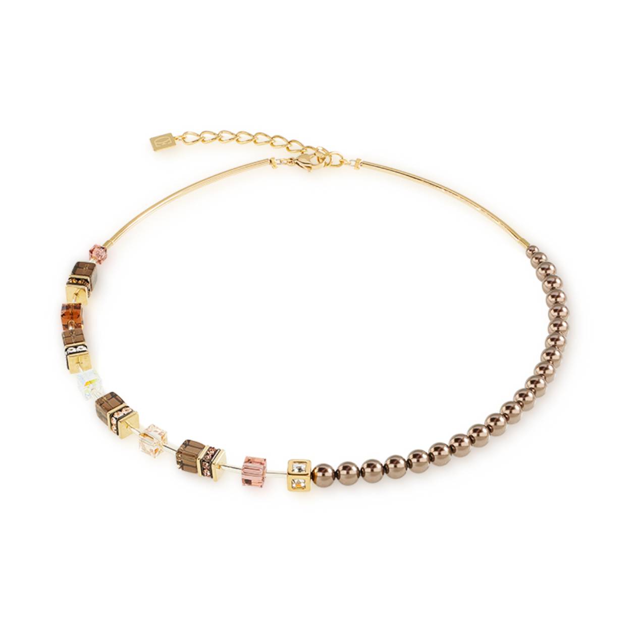 Coeur de Lion collier met crystal, parelkralen en polaris. Door het verlengkettingtje is dit collier op verschillende lengtes te dragen. 