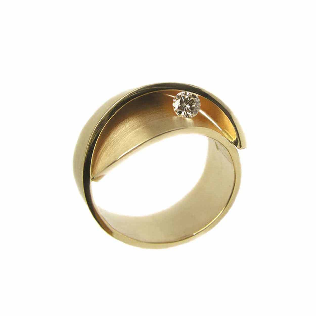Ring Magnolia - geelgoud 14kt - briljant 0.07ct