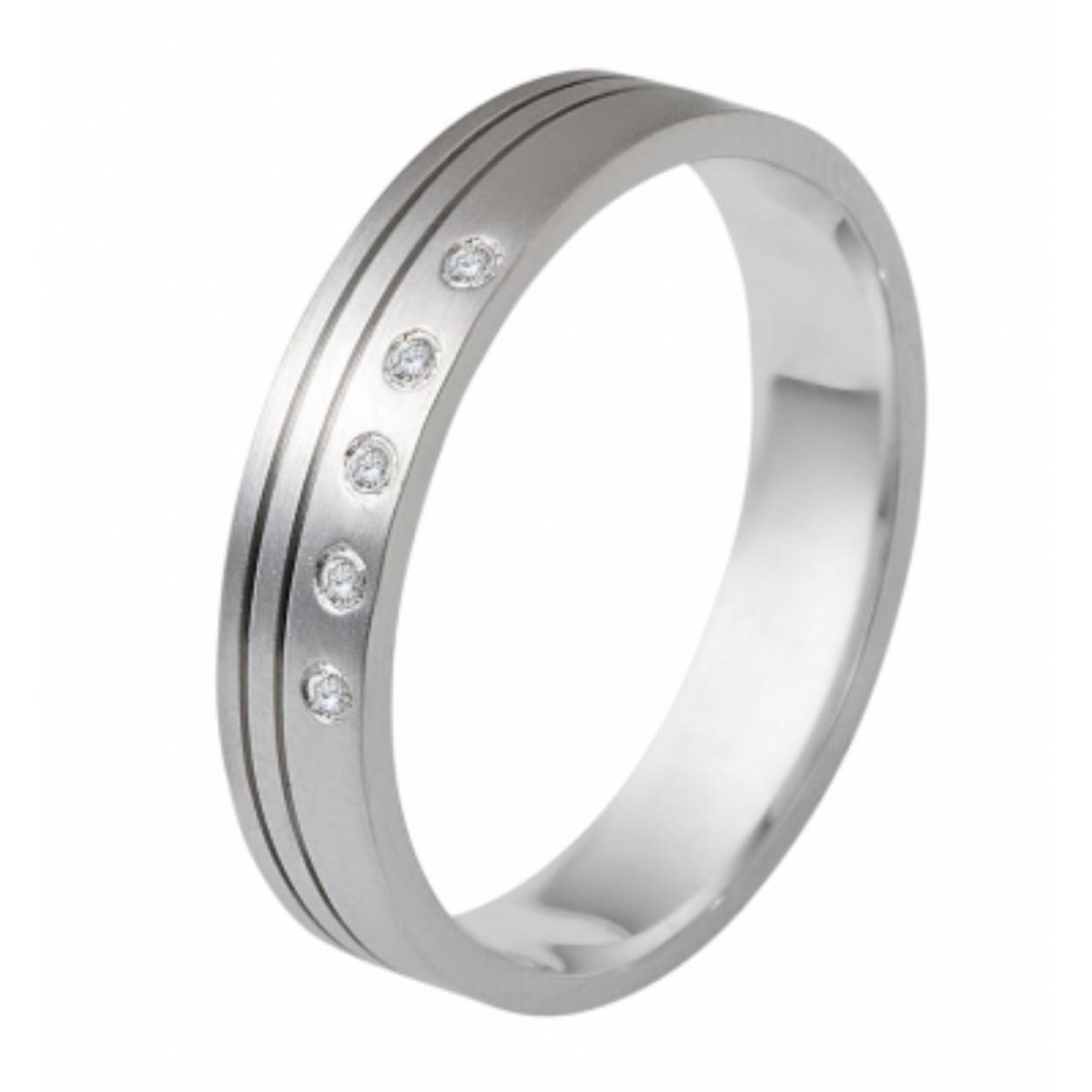 585 witgouden trouwringen, mat, 4 mm breed ( kan geleverd worden in meerdere breedte) de damesring is gezet met totaal 0.025 ct briljant
Prijs is op aanvraag