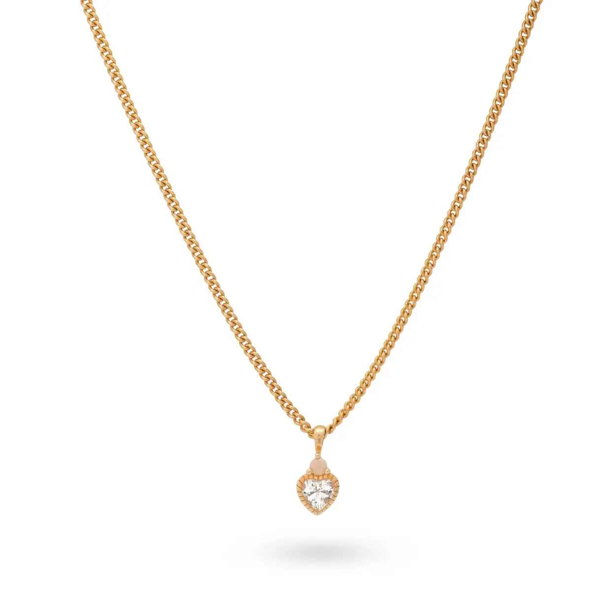 This vintage look necklace has a beige oval stone with a braided edge around it. The necklace is perfect to combine with the matching ring. All 24Kae jewelry is designed by Kae Sutherland with love and an eye for detail. So don't forget to treat them with love too. Each 24Kae necklace is characterized by its authenticity through a unique handmade charm with engraving and a touch of beige.
