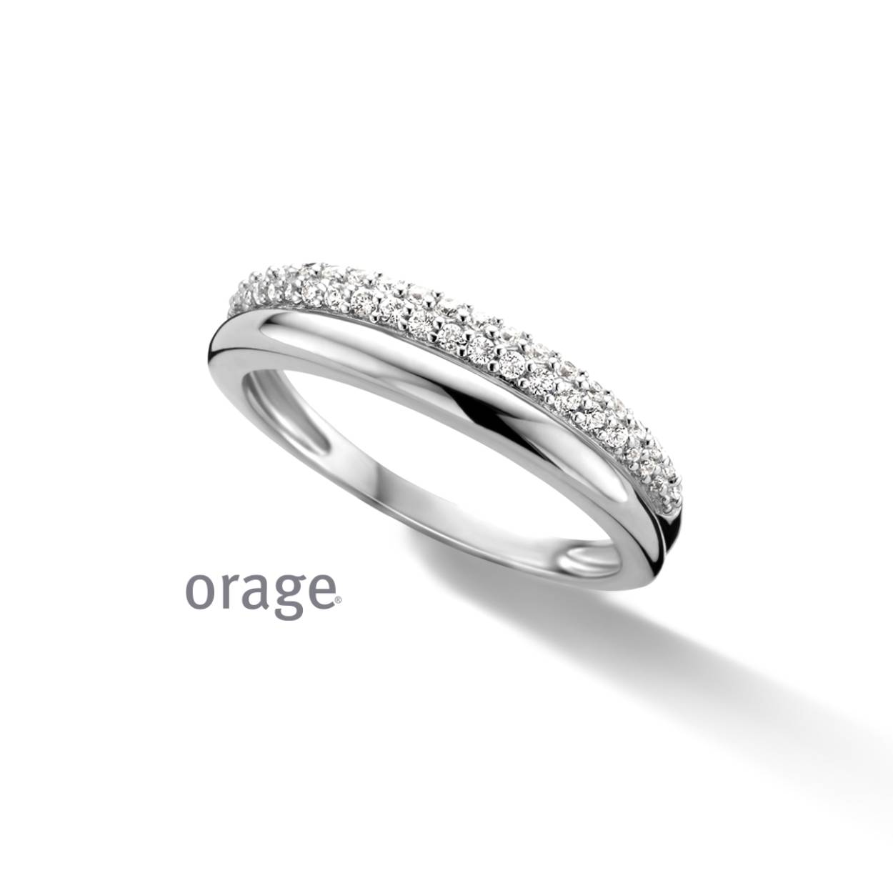 Zilveren ring met zirkonium steentjes van Orage
Maat: 54 (Niet uw maat? Wij bestellen deze ring graag voor u in de juiste maat)