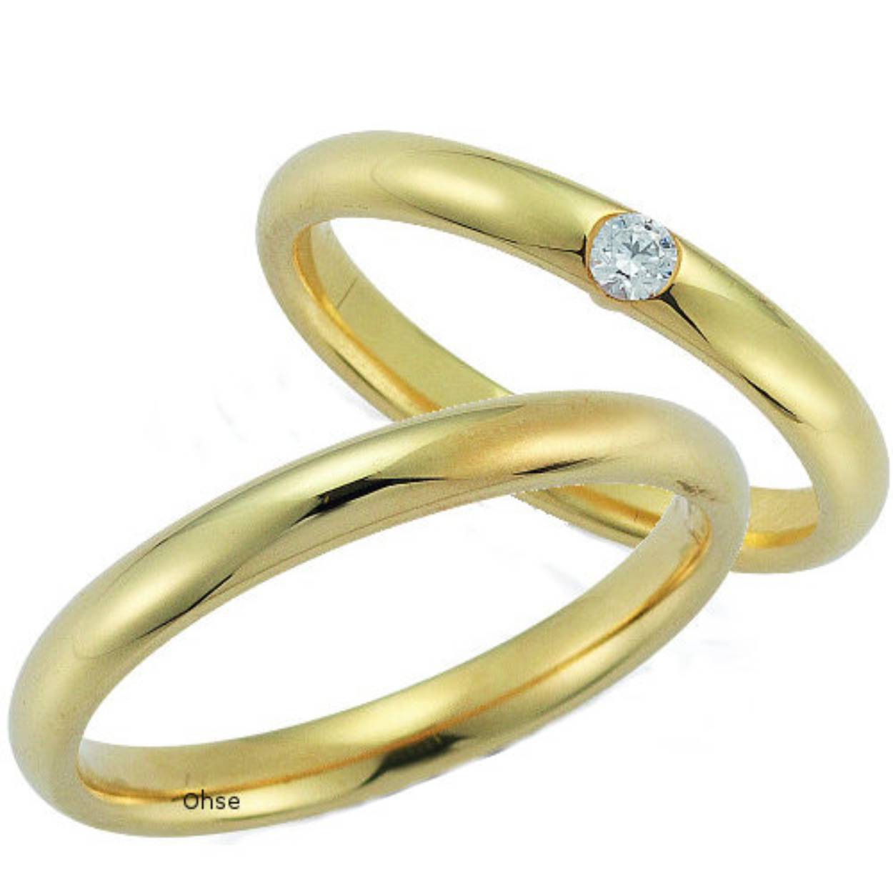 585 geelgouden trouwringen, 3mm breed. De damesring is gezet met 0.07crt briljant
Prijs is op aanvraag