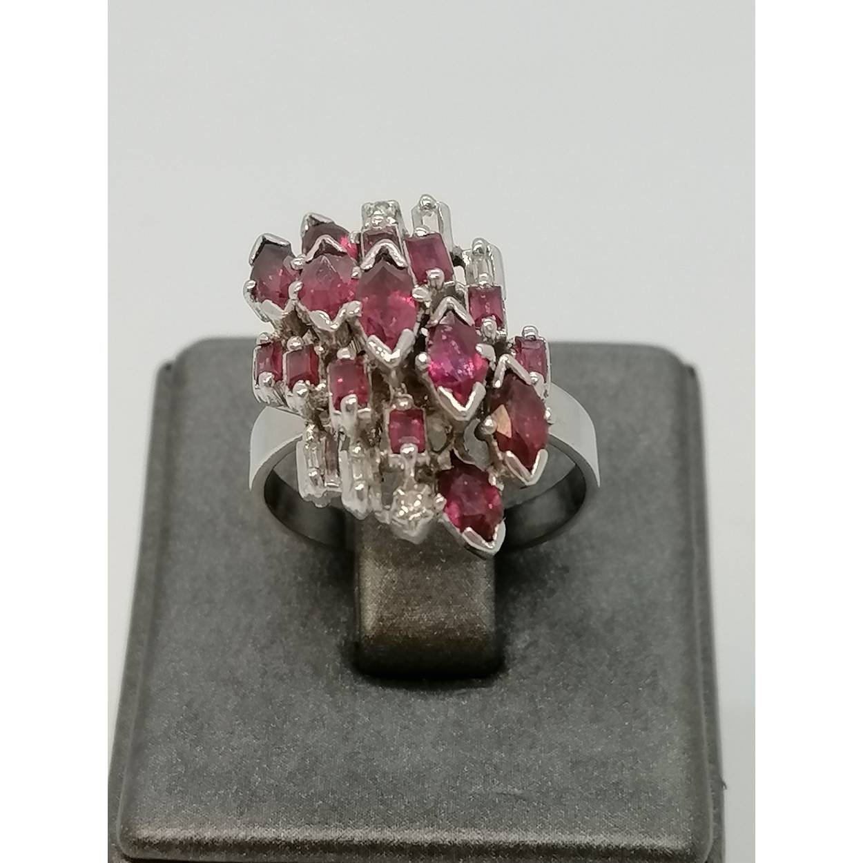gouden ring 14k
diamant&robijn 