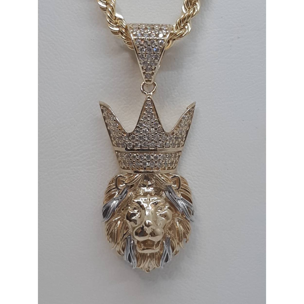 gouden hanger 
14kt met stenen