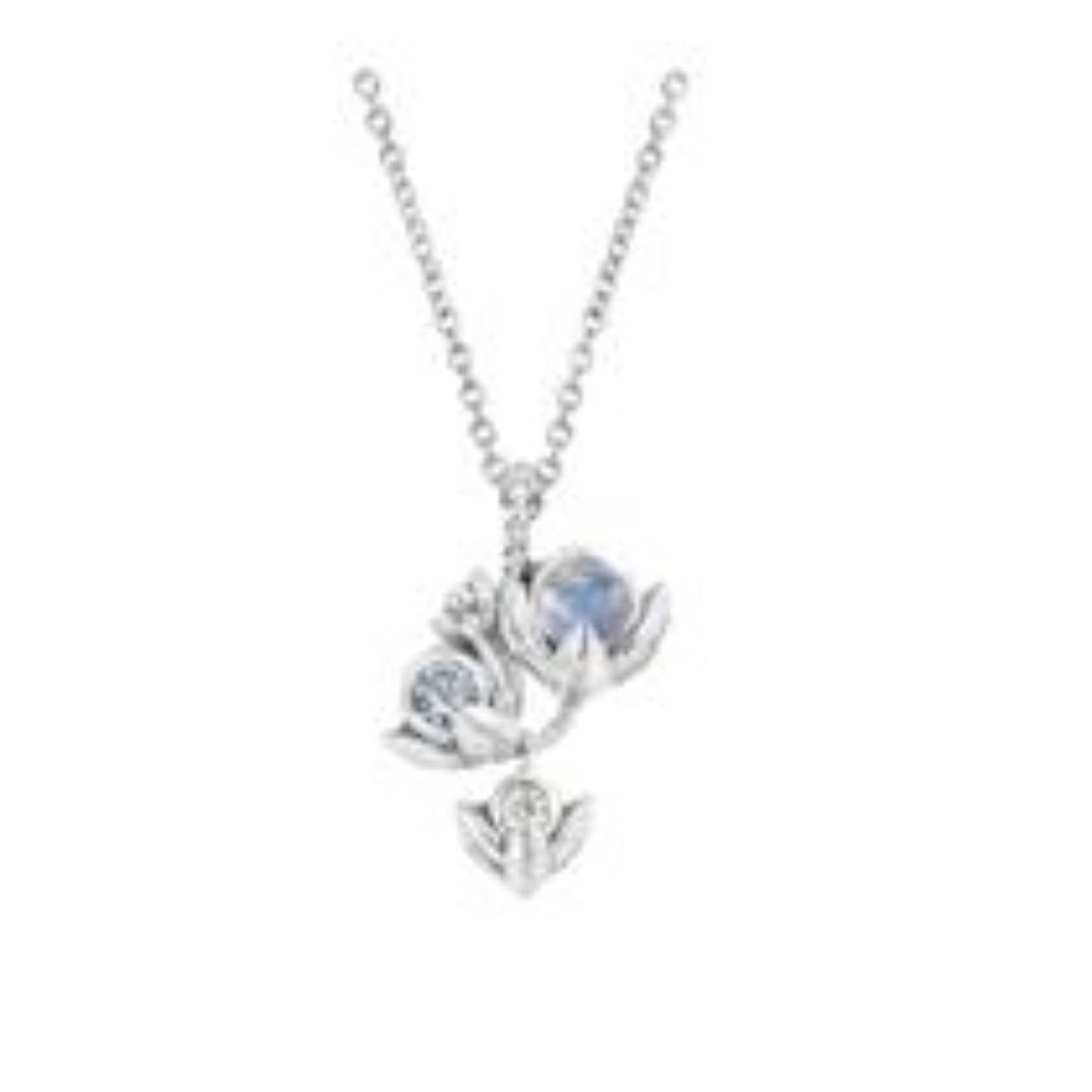 Deze sterling zilveren collier heeft een prachtige hanger met een 5 mm maansteen, een 4 mm gefacetteerde blauwe topaas en 3mm zirkonia. Het collier kan op 42 en 45 cm gedragen worden.