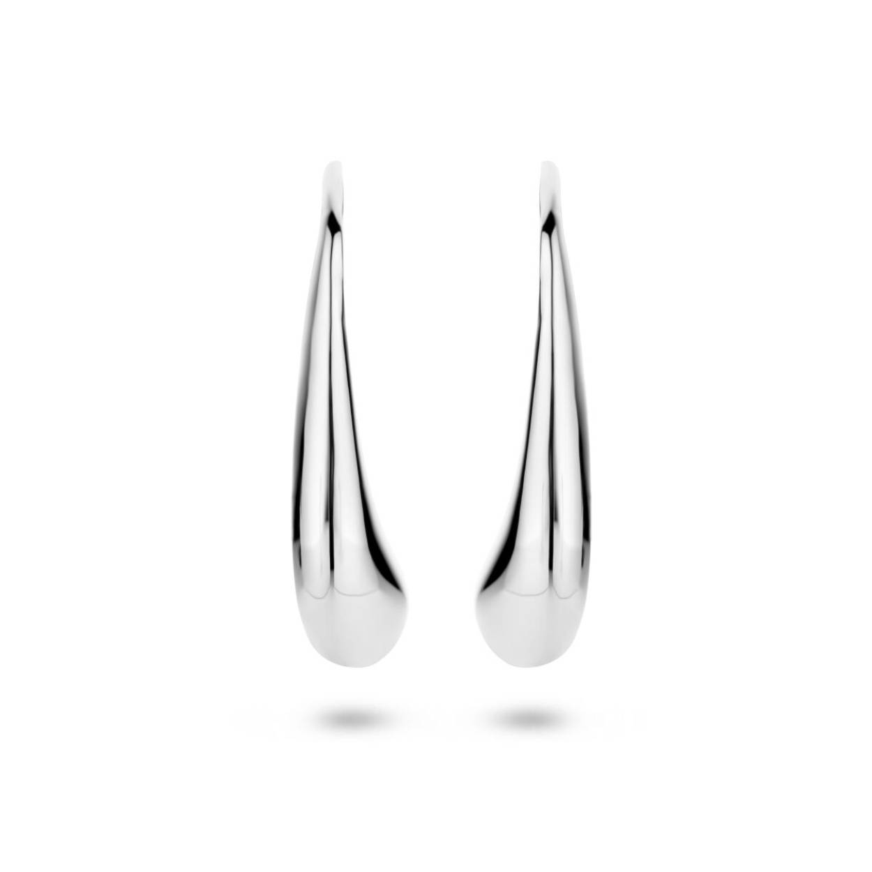 Gerhodineerd 925 zilveren oorhangers met een afmeting van 25x5.5mm.