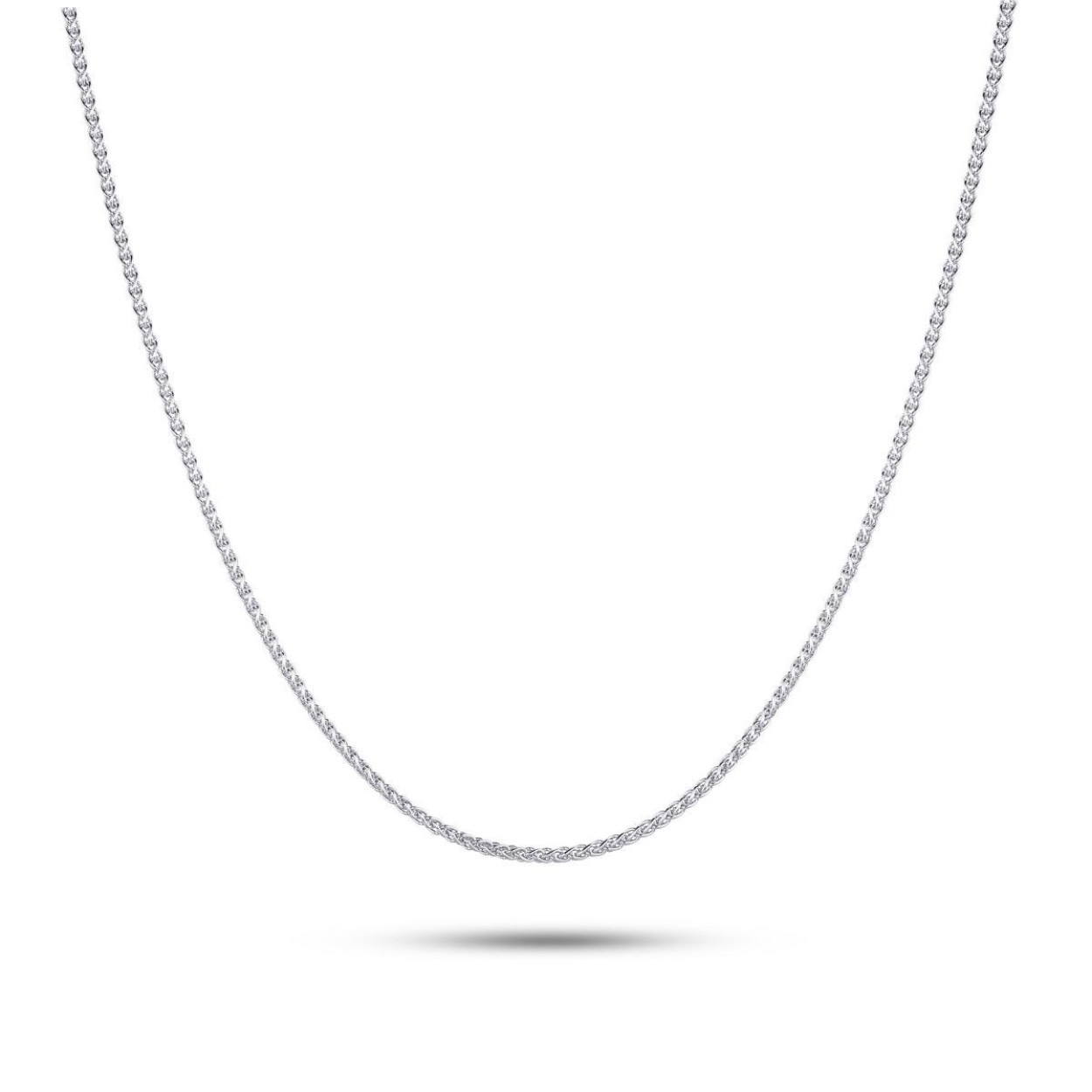 Dit Gisser collier,  is een elegante zilveren vossenstaart ketting van 42 + 5 cm. Perfect voor elke gelegenheid. Draag het op zichzelf voor een subtiele look, of combineer het met andere kettingen voor een gelaagd effect. Ideaal voor zowel dagelijks gebruik als speciale gelegenheden. Een must-have voor elke sieradencollectie.