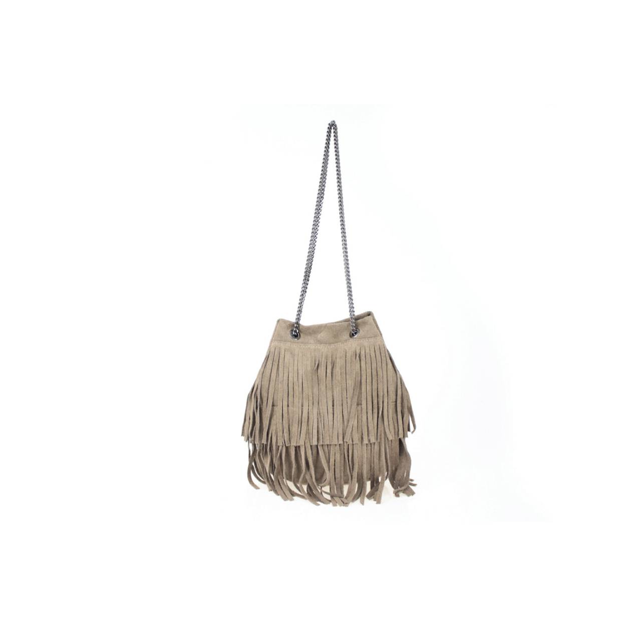 Een leuk festival tas gemaakt van een mooi suede leder.