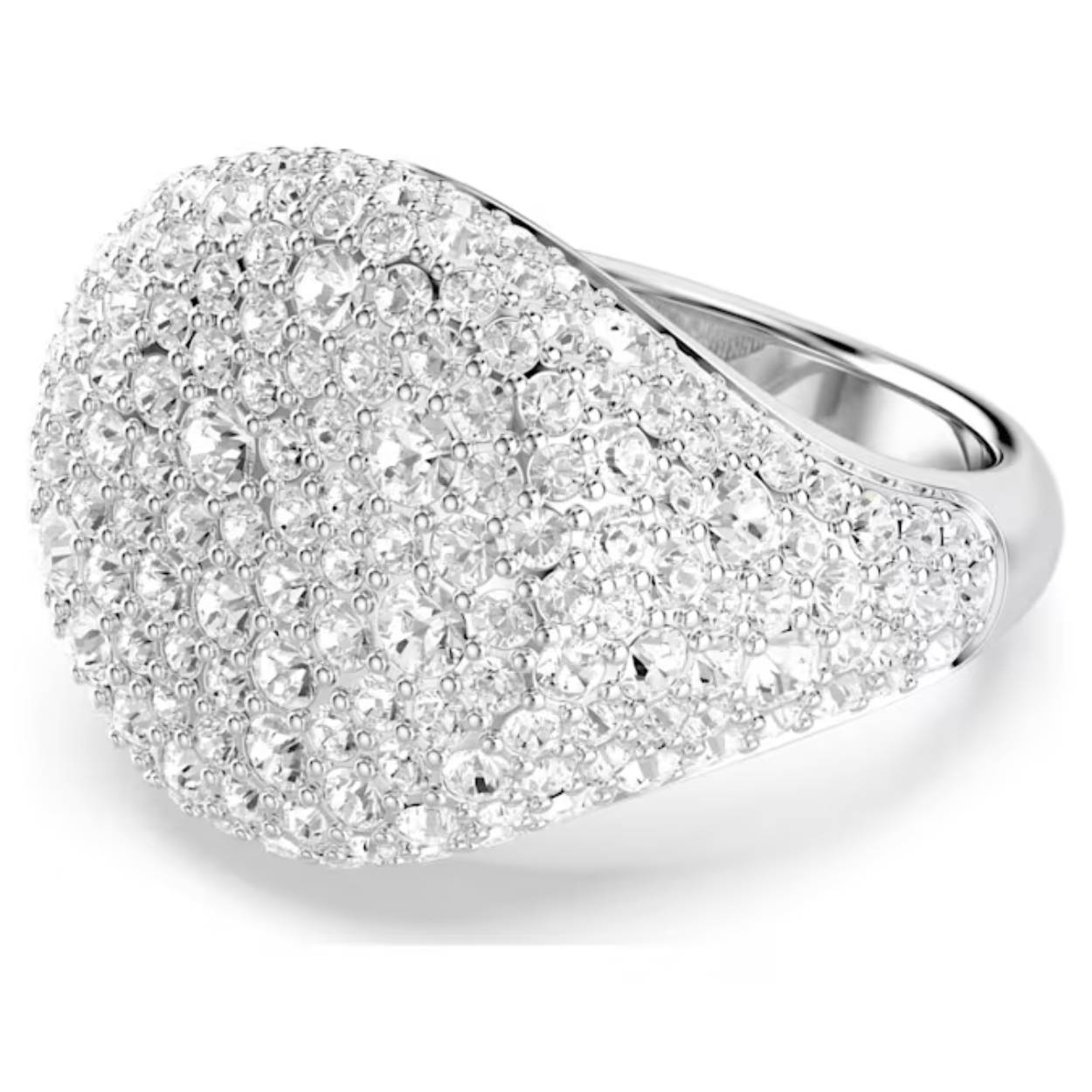 Dankzij een variatie aan kristallen laat deze glinsterende ring elke outfit stralen. De band met rhodium toplaag is voorzien van een opvallende koepel met een sneeuwpavé van heldere ronde kristallen in verschillende formaten. Het clustereffect is hypnotisch en intens en zorgt voor een statement ring vol betoverende stijl.
Artikelnr.: 5684249
Collectie:  Meteora
Materiaal:  Kristallen, Rodium-verguld
Kleur:  Wit