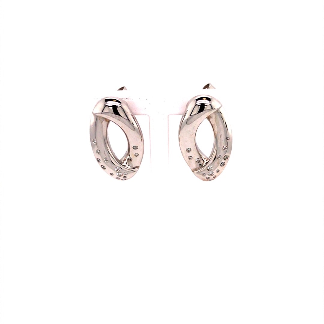 14krt witgoud  oorstekers met diamant