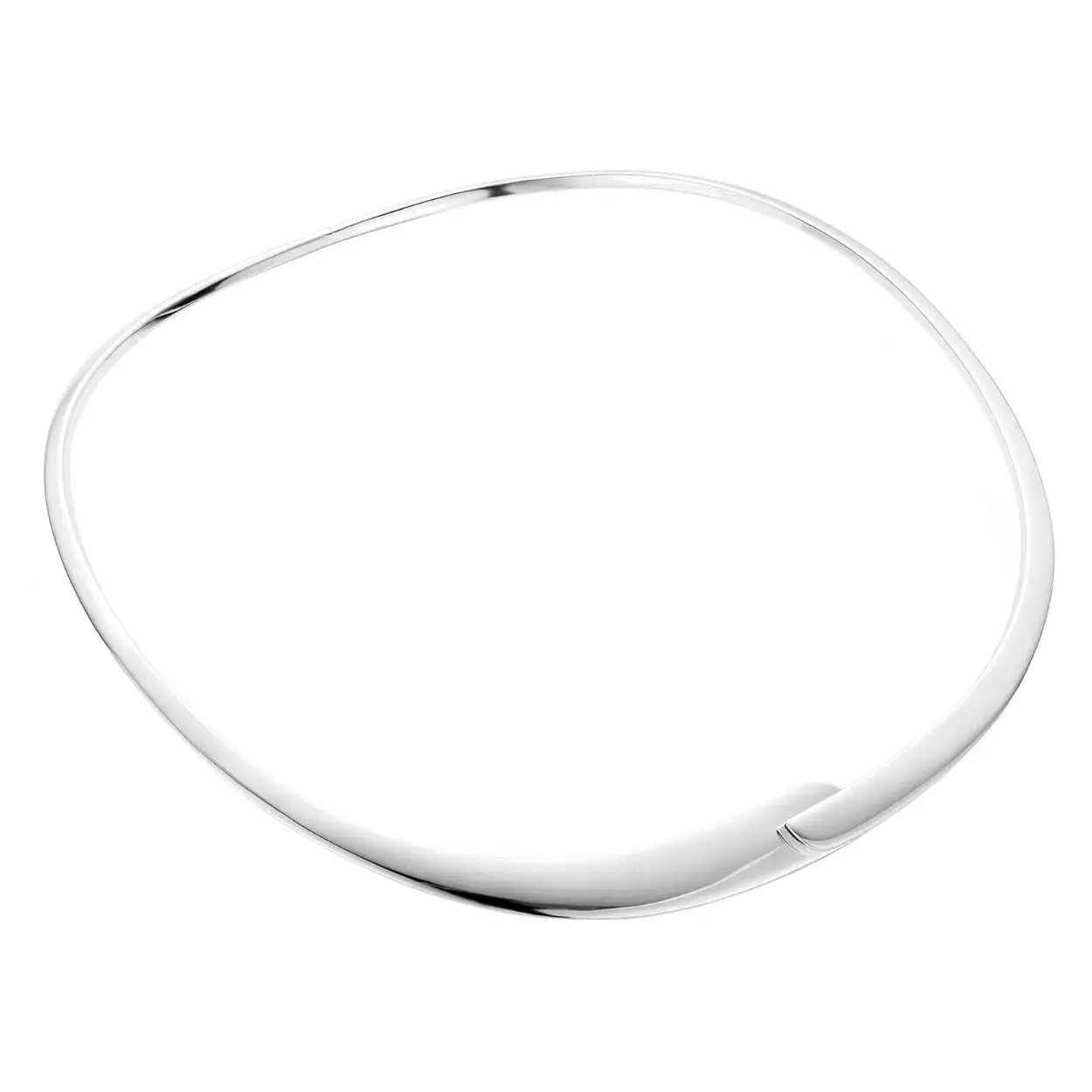 Nol zilveren spang rond gesatineerd/ gepolijst handgemaakt. Een NOL sieraad maken we in ieder gewenst edelmetaal en met de afwerking die u wenst. Vraag naar de mogelijkheden bij ons.