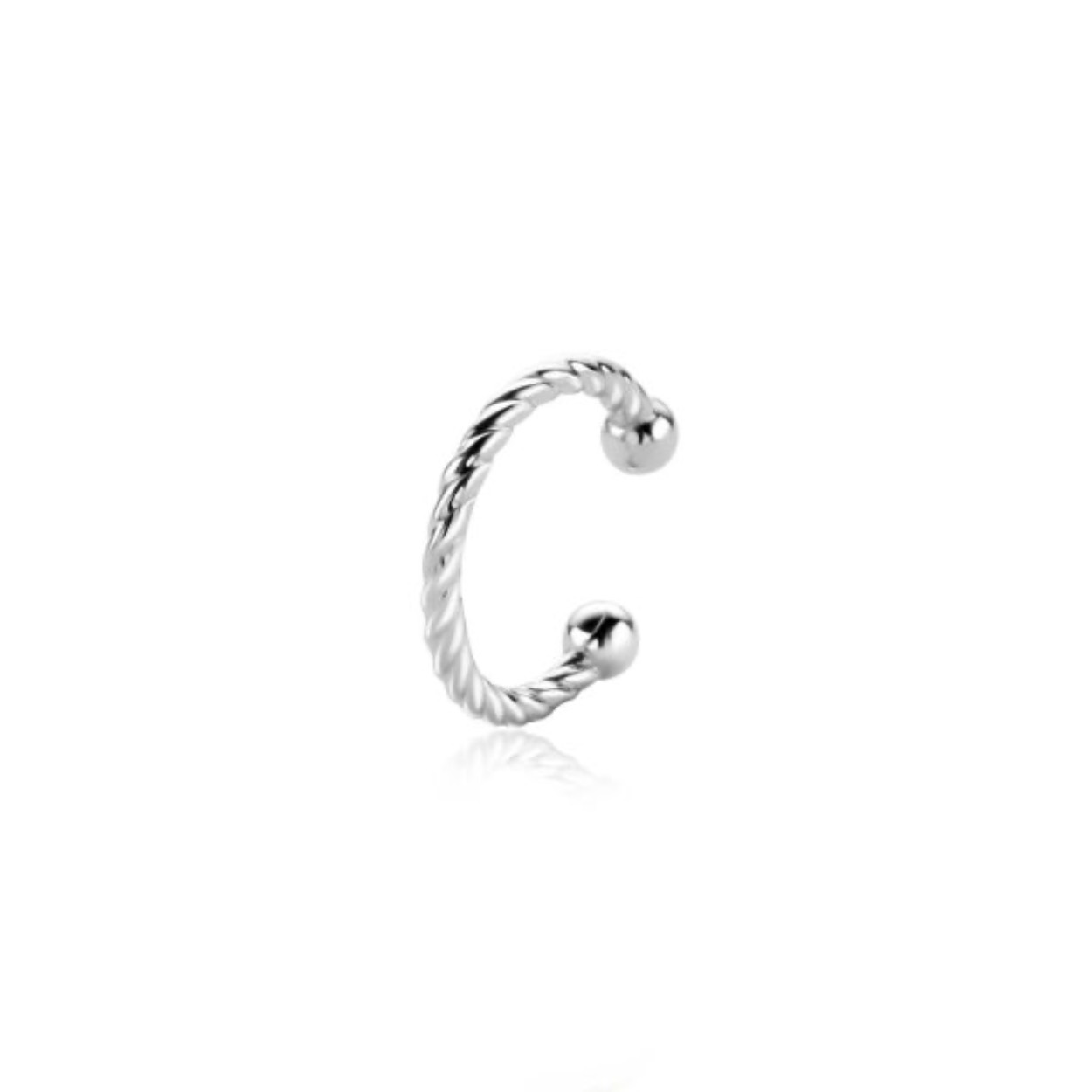 ZINZI zilveren ear cuff met gedraaide buis. Gemakkelijk om je oorschelp te klemmen. Voor een opvallende look zónder dat je er een extra gaatje voor hoeft te laten schieten. Vervaardigd van eerste gehalte zilver (925) en voorzien van een extra rodiumlaag voor een langdurige glans.