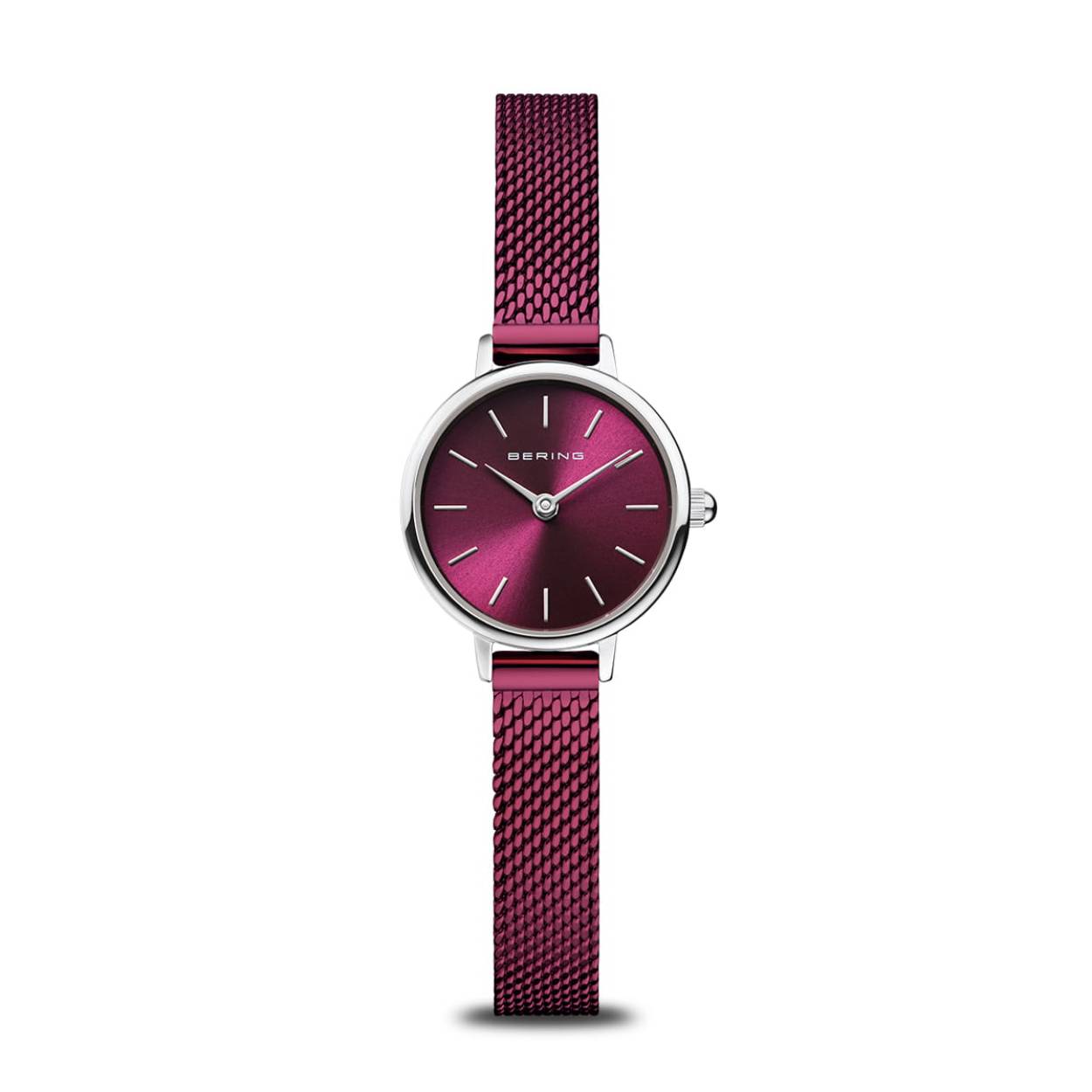 Bering 11022-909 Paars Horloge Small Bering 22mm dameshorloge in fraaie diep paarse kleur.Kleurstelling: edelstalen kast, diameter 22 mm, dikte 6 mm paarse wijzerplaat en sierlijke paarse meshband 8 mm breed. Glas: saffierglas. Garantie: 36 maanden. Dit horloge is onderdeel van een set met bijpassende armband en charm.