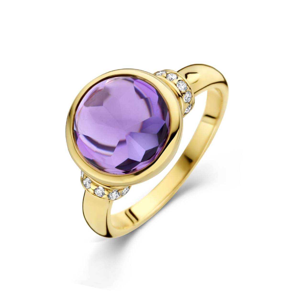 14k Geelgouden ring uitgevoerd met een amethyst en diamanten. De amethyst heeft een steengewicht van 3.85ct.