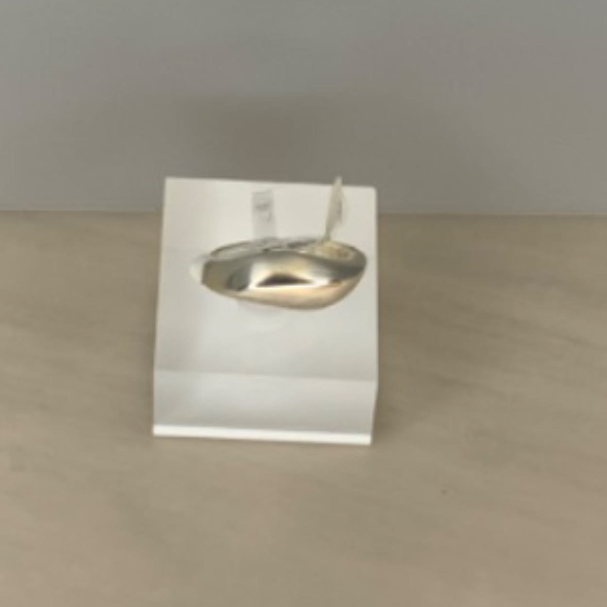 Zilveren zware ring