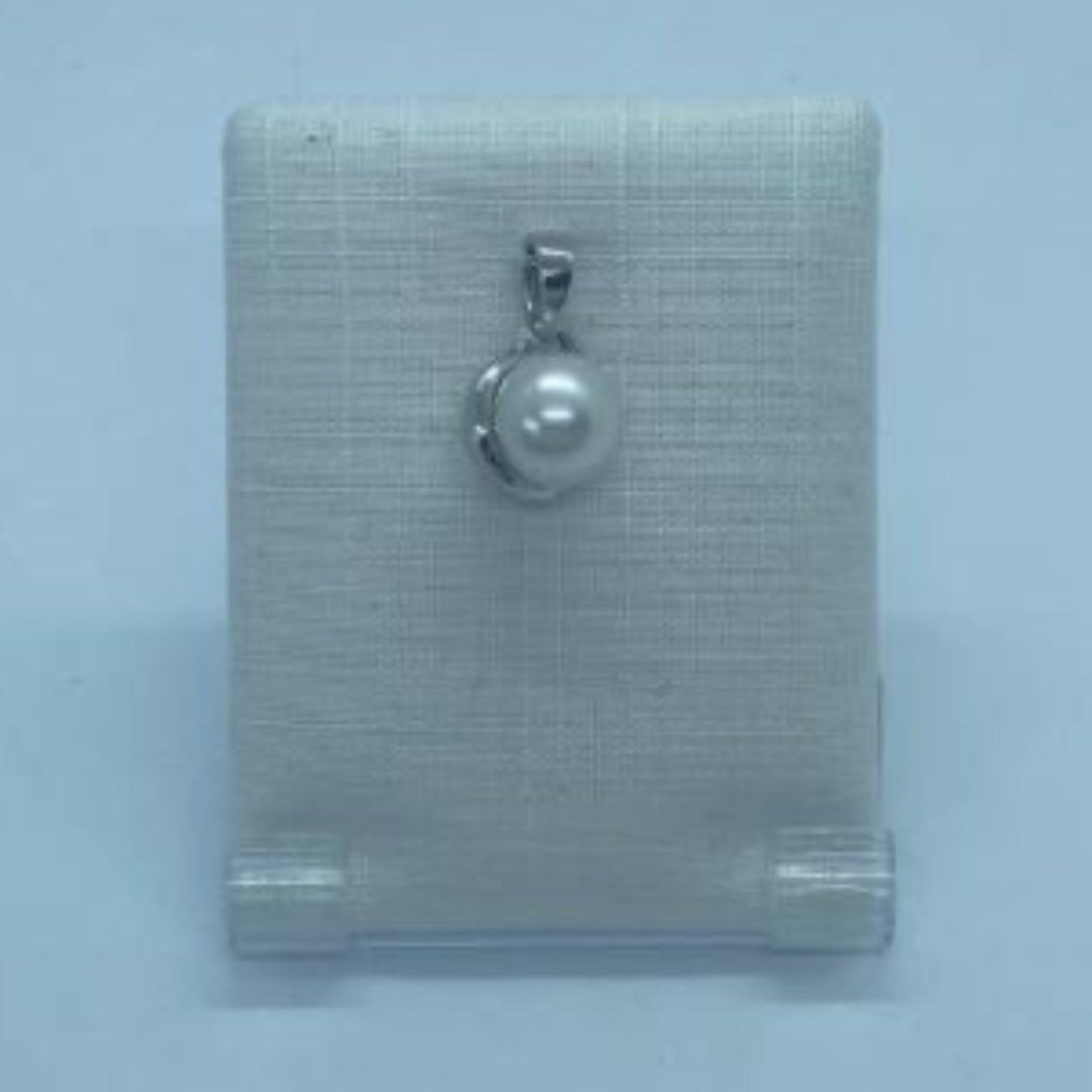 Zilveren parelhanger met zoetwaterparel 7/7.5mm en rhodium afwerking