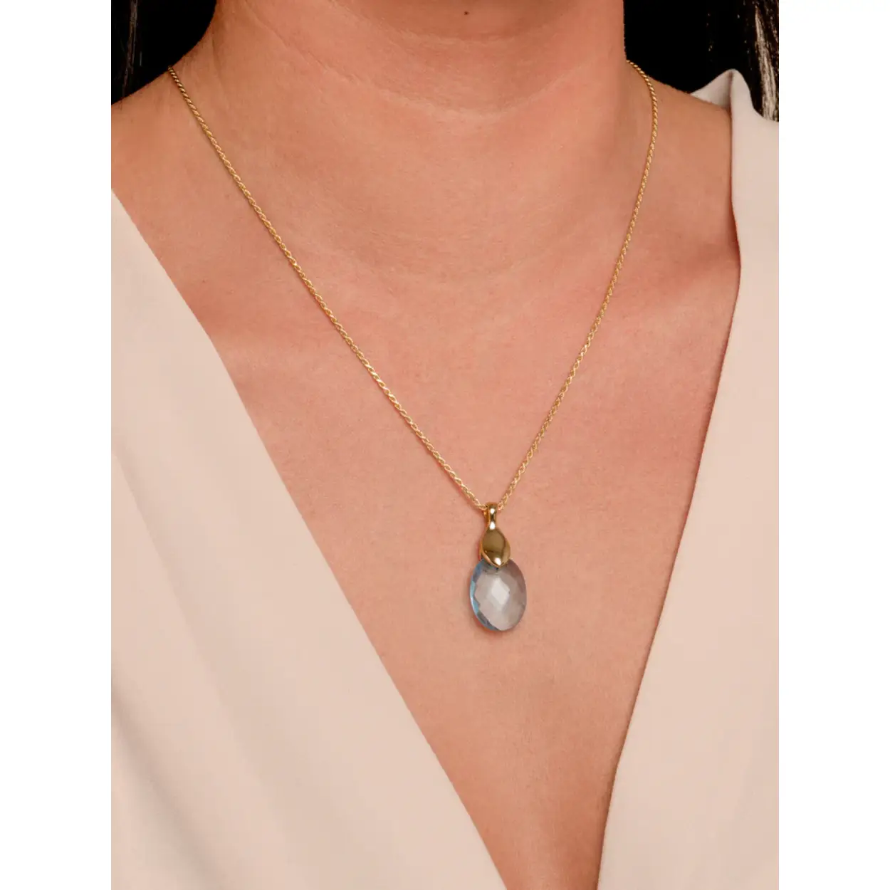 Aquamarine Quartz Medium Oval ketting edelsteen