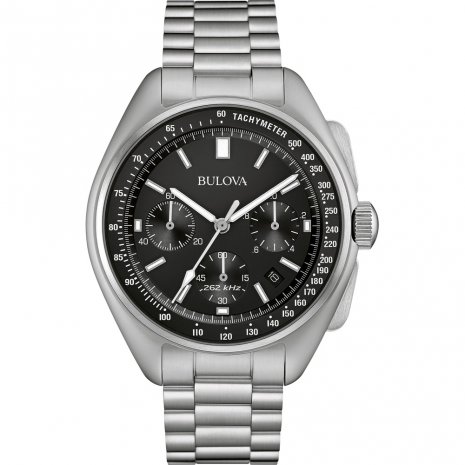 Dit Bulova horloge heeft een roestvrijstalen kast met een diameter van 44mm en is voorzien van een metalen band. In de kast bevindt zich een kwaliteitsuurwerk en is afgewerkt met saffierglas.

Het horloge is 5ATM. Dit betekent dat het horloge geschikt is voor douchen. Verder wordt het horloge geleverd met 2 jaar wereldwijde garantie.