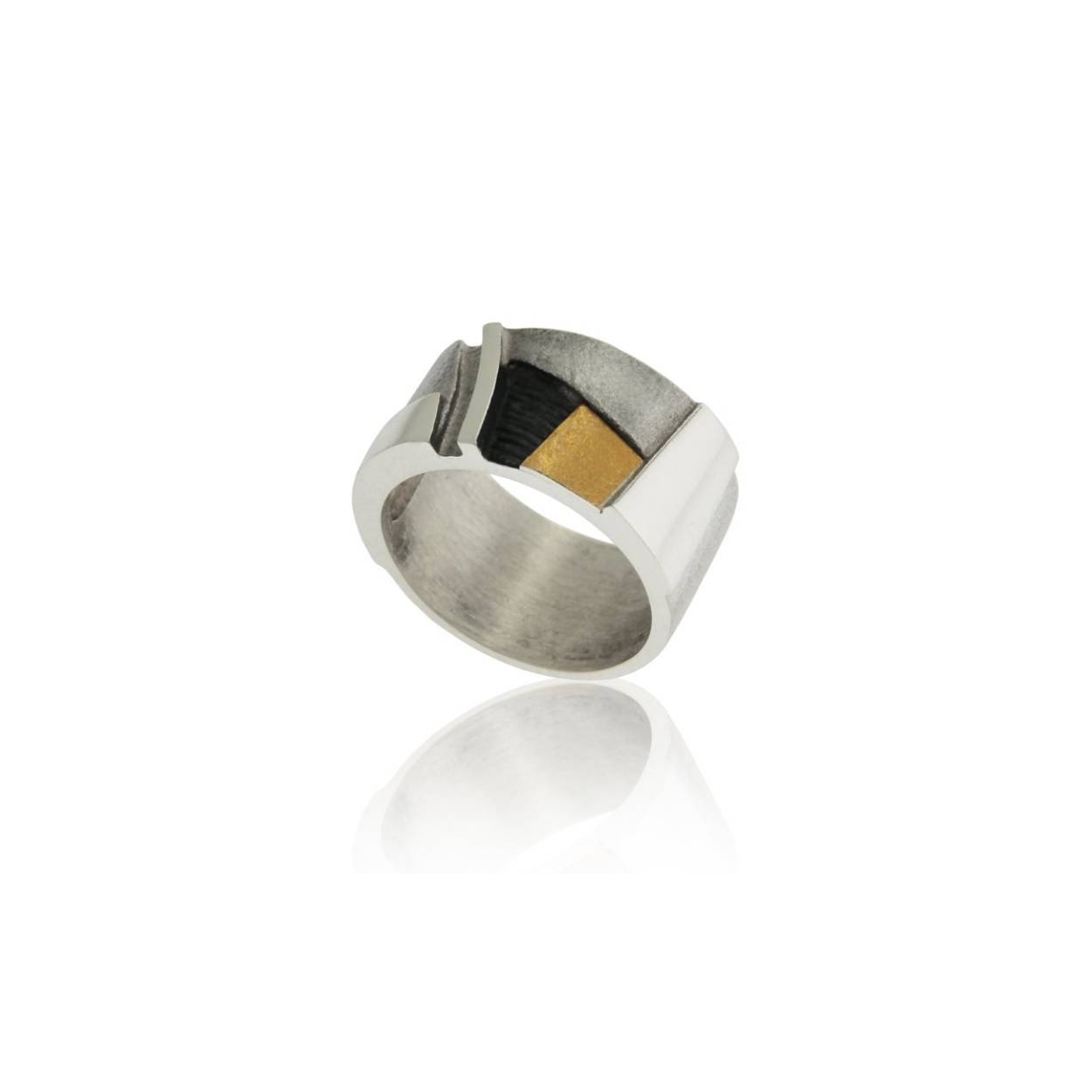 925 white silver ring combined with oxidized silver and 18k yellow gold.