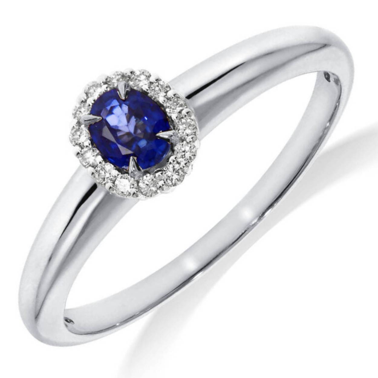 Saffier Ring Ovaal met Halo 14-0.05 Crt H SI / 1-0.20 Saffier