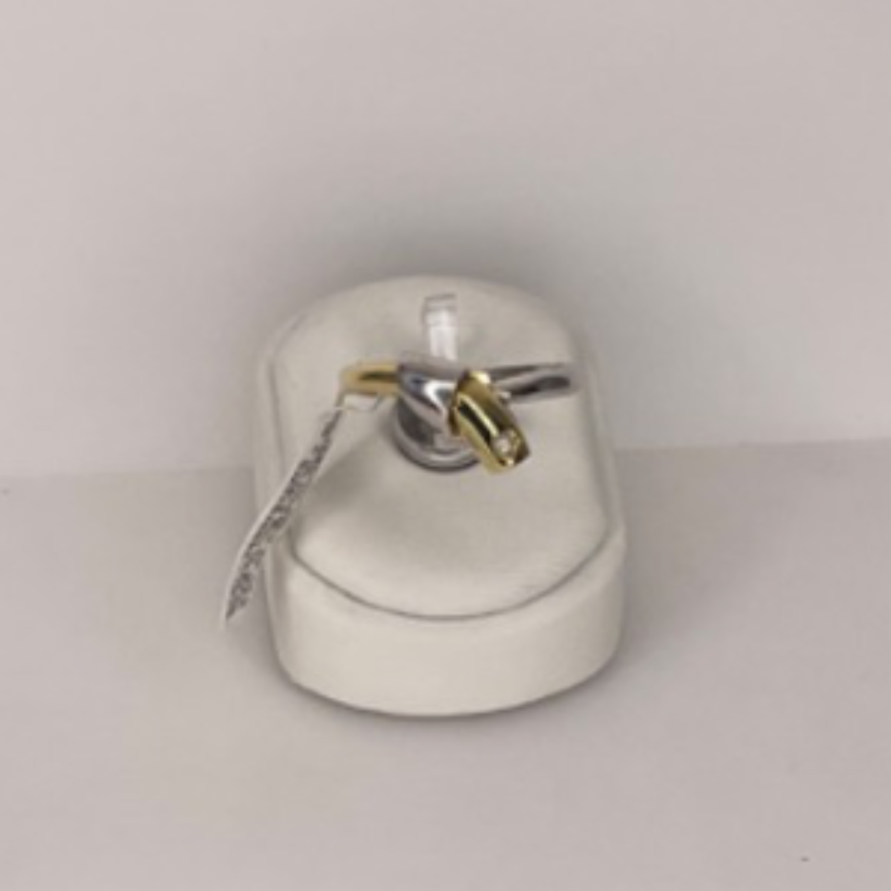 Gouden ring 0,02crt 3 gr maat 18 wit/geel 