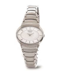 Boccia Titanium 3255-03
Dit dameshorloge van Boccia Titanium heeft een nette uitstraling. De zilverkleurige horlogekast zorgt voor een stijlvolle look en de parelmoer wijzerplaat maakt het horloge chique. Het horloge heeft een ovale kast met een diameter van 32mm, een mineraalglas en is 5ATM. Combineer dit prachtige exemplaar met de andere sieraden van Boccia Titanium voor een complete look. Aan de titanium kast zit een titanium schakelband.

HET MERK
Boccia Titanium is het titanium merk van Nederland, dat zijn oorsprong in Duitsland vindt en is opgericht in het jaar 1992. Ontwikkeld door internationale ontwerpers. Alle titanium componenten van de BOCCIA TITANIUM collectie zijn gemaakt van 99,7% puur titanium; het bijzondere materiaal. Het is licht in gewicht, neemt de temperatuur van de huid aan en is zeer huidvriendelijk. Bovendien is het corrosie- en temperatuurbestendig.

SPECIFICATIES
- Mineraal glas
- Ovale titanium horlogekast, Ø 32mm
- Titanium schakelband
- Parelmoer wijzerplaat
- 5ATM (Regen- & spatwaterdicht)