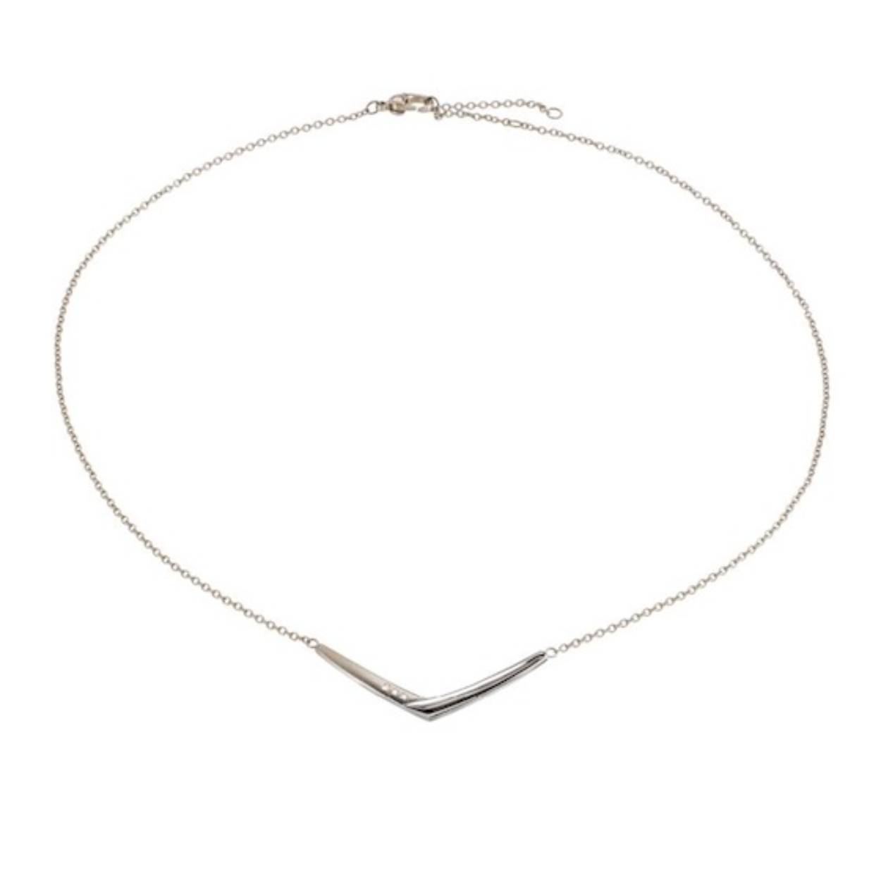 Boccia collier van titanium met 3x 0.015ct briljantgeslepen diamantjes. De lengte is 43cm