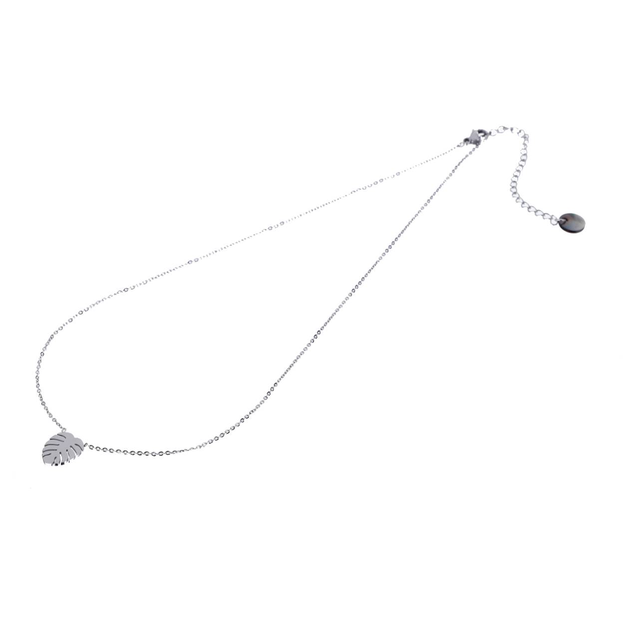 Kettingen
Een ketting is een sterk accessoire. Het maakt een outfit helemaal anders én helemaal af. Op dit moment vind je in onze collectie vooral fijnere stainless steel kettingen – perfect om meerdere kettinkjes samen en bij elkaar te dragen. 
Al onze kettingen zijn gemaakt van hoogwaardig stainless steel. De plating blijft daarom heel lang mooi en je kunt onze kettingen gerust dragen tijdens het douchen en sporten. Onze stainless steel kettingen herken je makkelij aan de kraftbruinen kaartjes op onze molens.