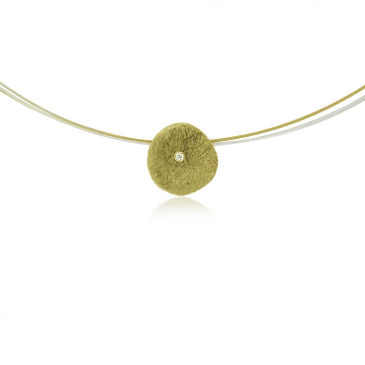 925 white silver pendant with 18k yellow gold and one diamond. Large size.