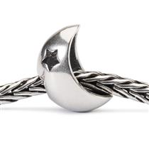 TROLLBEADS MAAN EN STERREN: ALS DE MAAN GROTER WORDT EN MEER LICHT GEEFT, BRENGT ZE NIEUWE ENERGIE EN POSITIVITEIT.