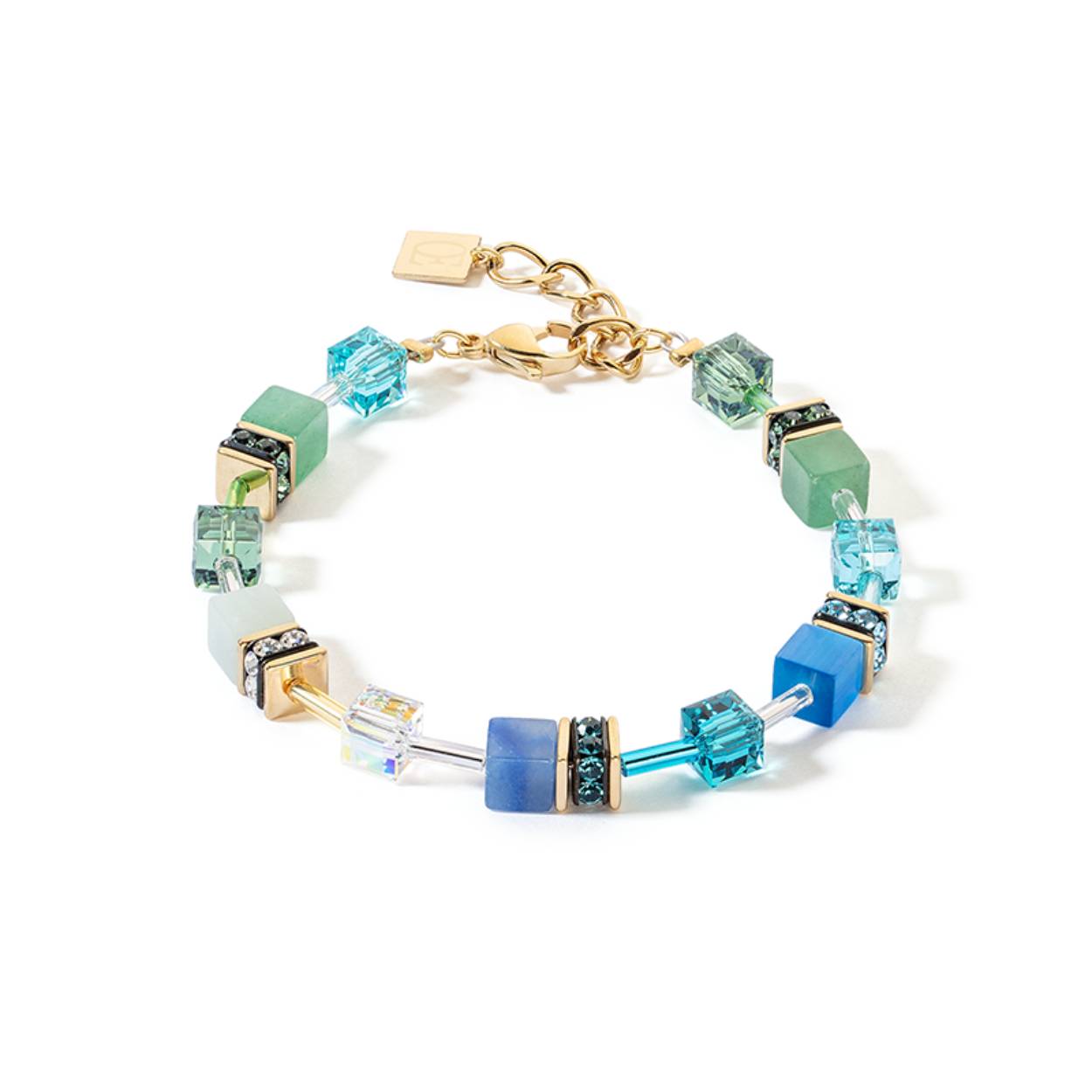 De GEOCUBE® Iconic Precious-armband met amazoniet en aventurijn is een eerbetoon aan de kleuren: groen en blauw. Het is een prachtige mix van natuur en elegantie die jouw liefde voor deze twee kleuren tot uitdrukking brengt.