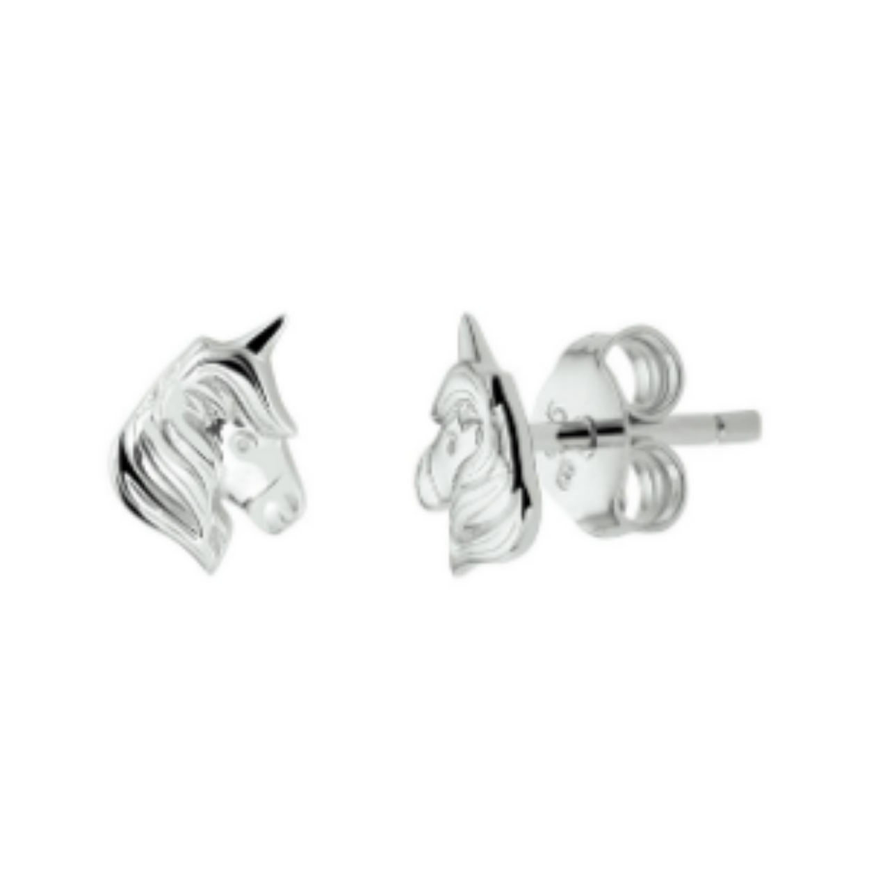 Gerhodineerd 925 zilveren oorknoppen in de vorm van een eenhoorn. De oorknoppen hebben een afmeting van 7.5x5.5mm.
