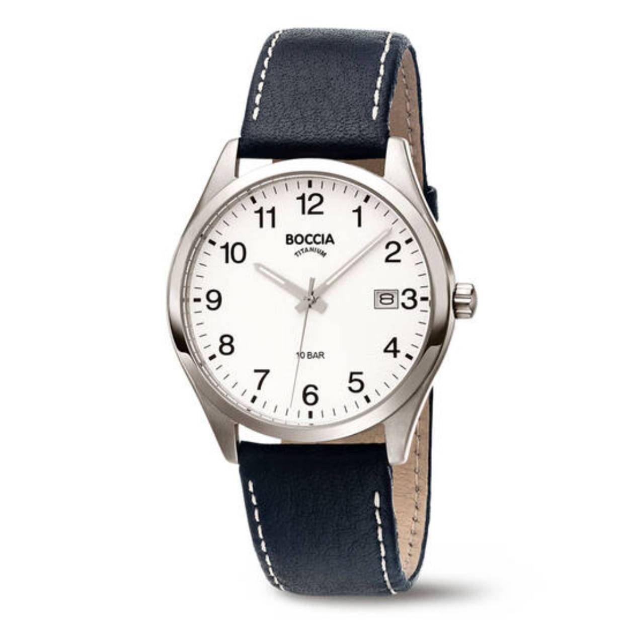 Boccia herenhorloge met een titanium kast en een zwart leren band. de wijzerplaat is wit en heeft duidelijke cijferaanduiding