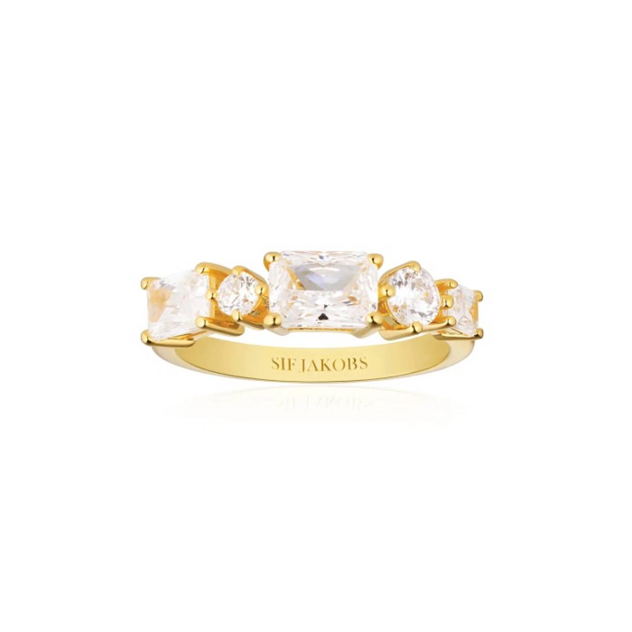 Dit is een ring van het merk Sif Jakobs gemaakt zilver geplaqeert.
