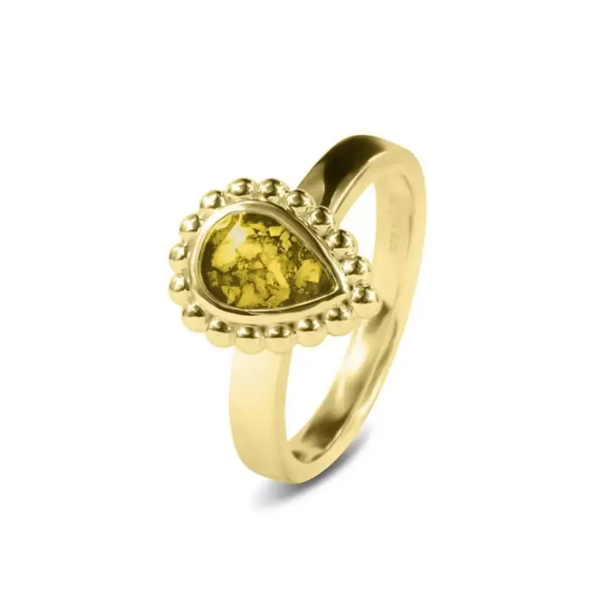  Deze ring waar as, haar of moedermelk in verwerkt kan worden. Dit sieraad wordt zichtbaar aan de bovenkant gevuld met as en wordt vermengd met onze speciale hars.

Het vulproces
U kunt bij het vulproces aanwezig zijn, zodat u kunt zien hoe netjes en respectvol er met de as van uw dierbare omgegaan wordt. Het verwerken van moedermelk en haar vergt meer tijd, 

Deze ring is op alle maten leverbaar en  leverbaar in  Zilver Geel -Wit-Rosé goud 

Tevens ook in een hanger-collier verkrijgbaar