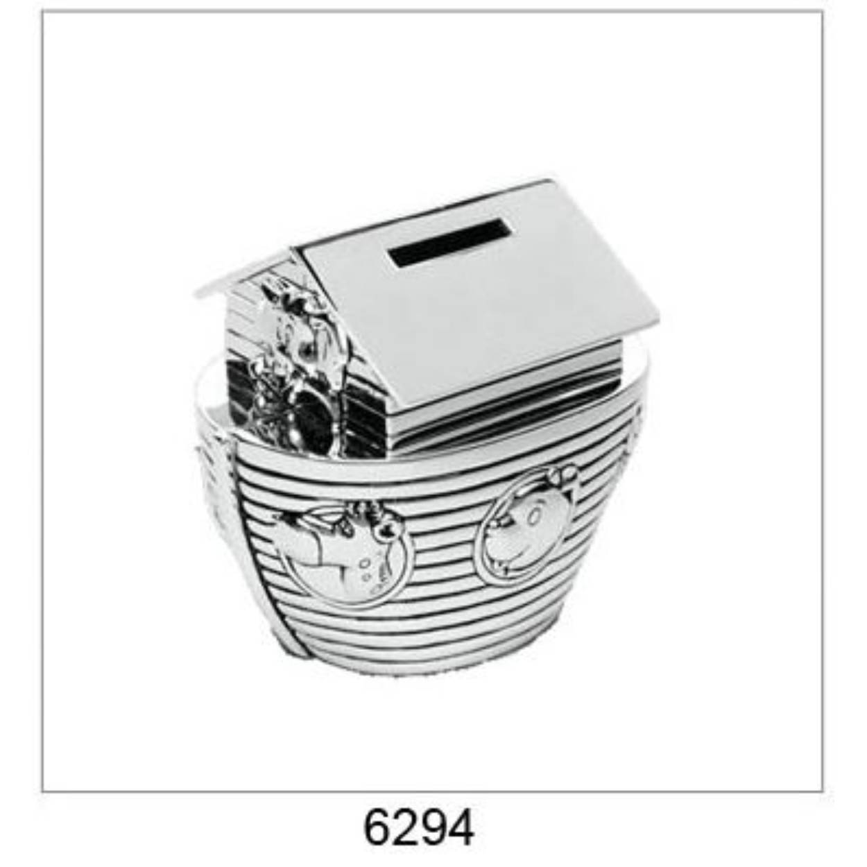De Noah's Ark spaarpot verzilverd, modelnummer WG-06294, is een prachtig verzilverd geboortegeschenk. Deze unieke spaarpot in de vorm van de Ark van Noach is ideaal voor het opbergen van spaargeld en staat mooi op elke kinderkamer. Het is bedoeld als decoratief item en kan niet als kledingstuk worden gedragen. Perfect voor speciale gelegenheden.