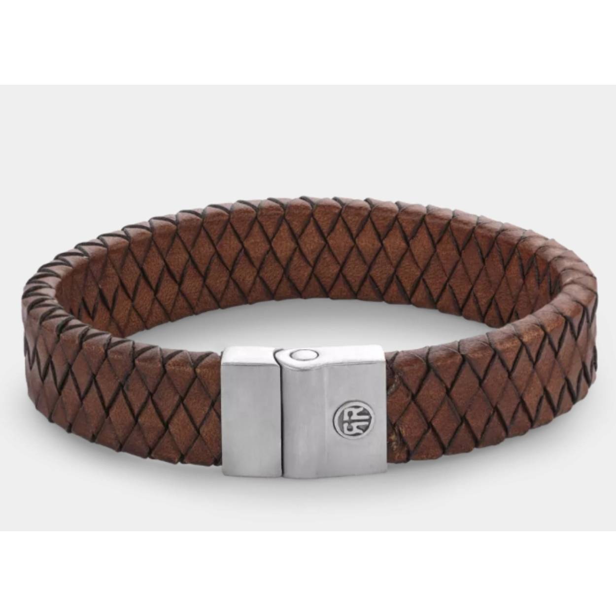 Dit is een armband van het merk Rebel & Rose