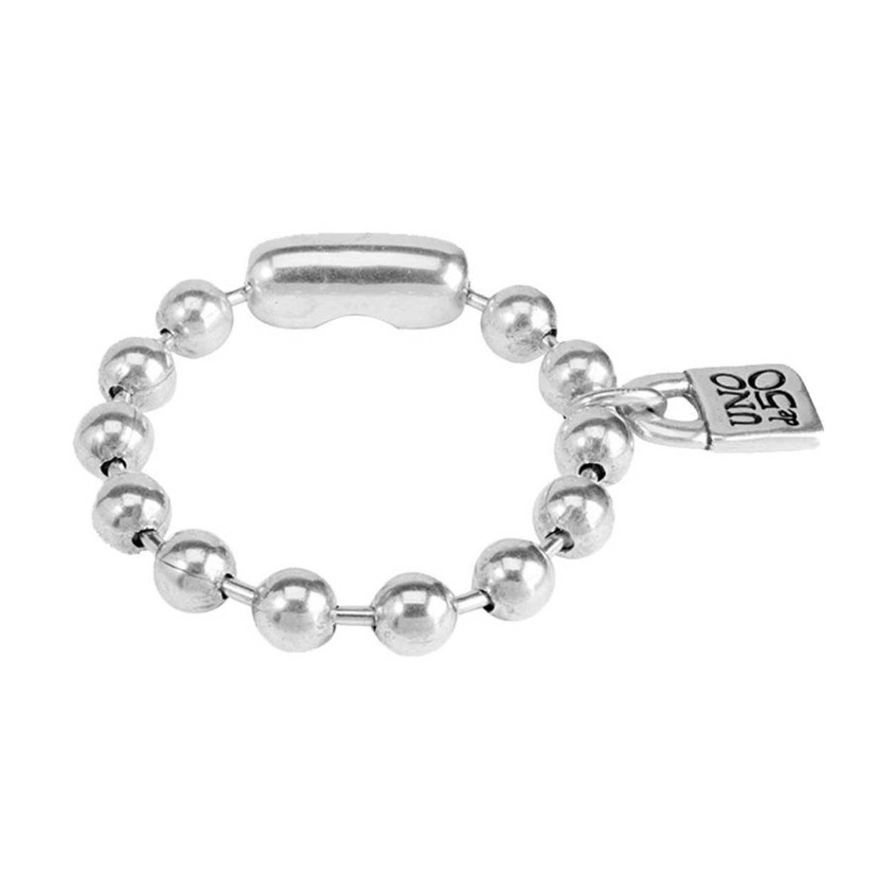 Deze armband is van het merk Uno de 50. Het is een damessieraad gemaakt van metaal
