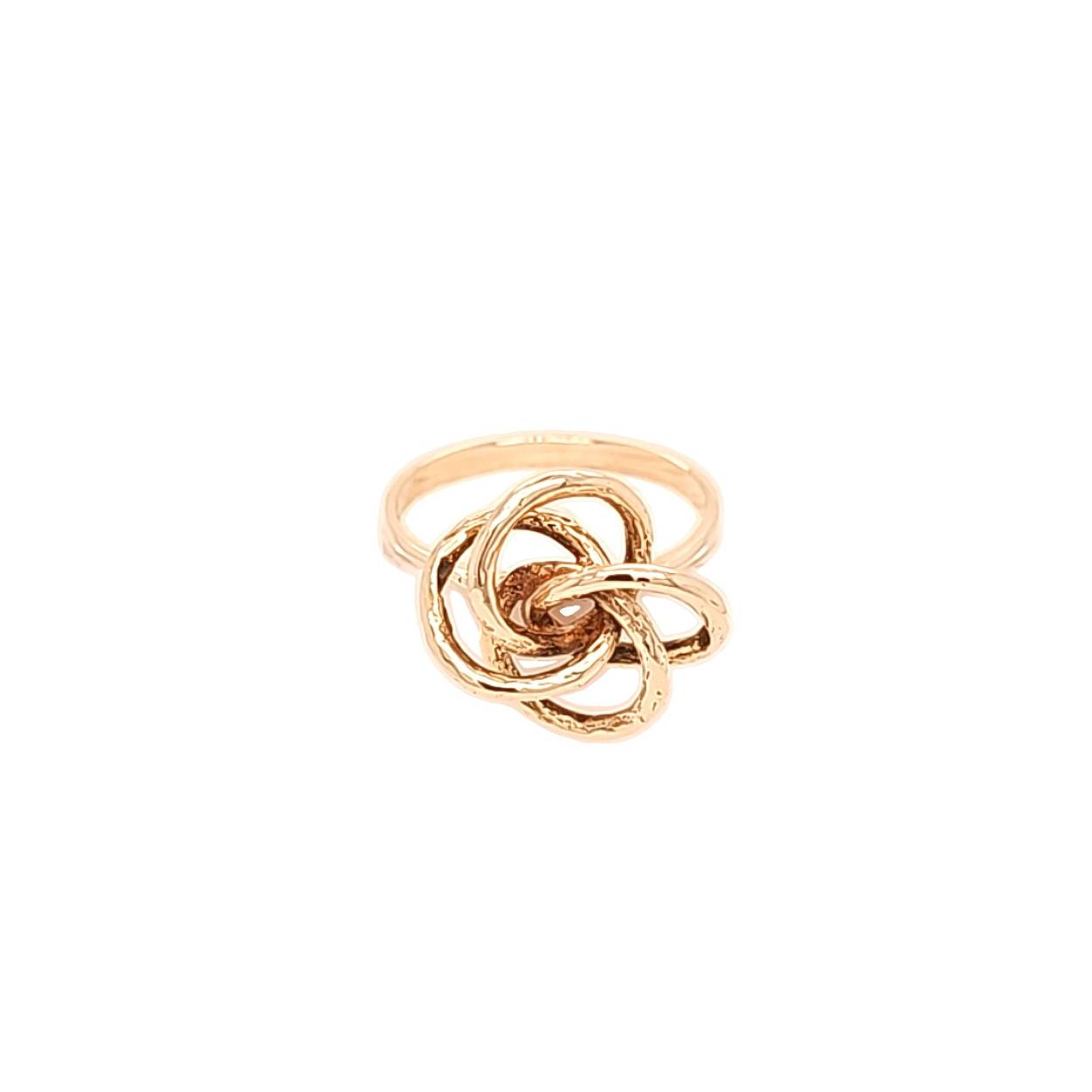geelgouden ring met bloemcirkel