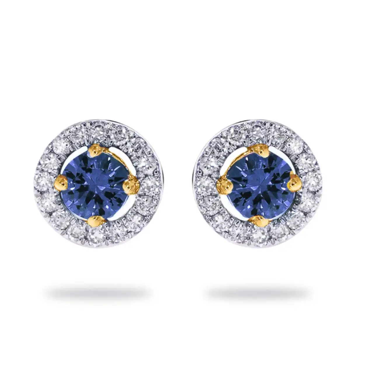 Halo oorknoppen blauwe Saffier
14 Krt GGD Oorkn. 32-0.09 H SI/2-0.26 Blauw Saf