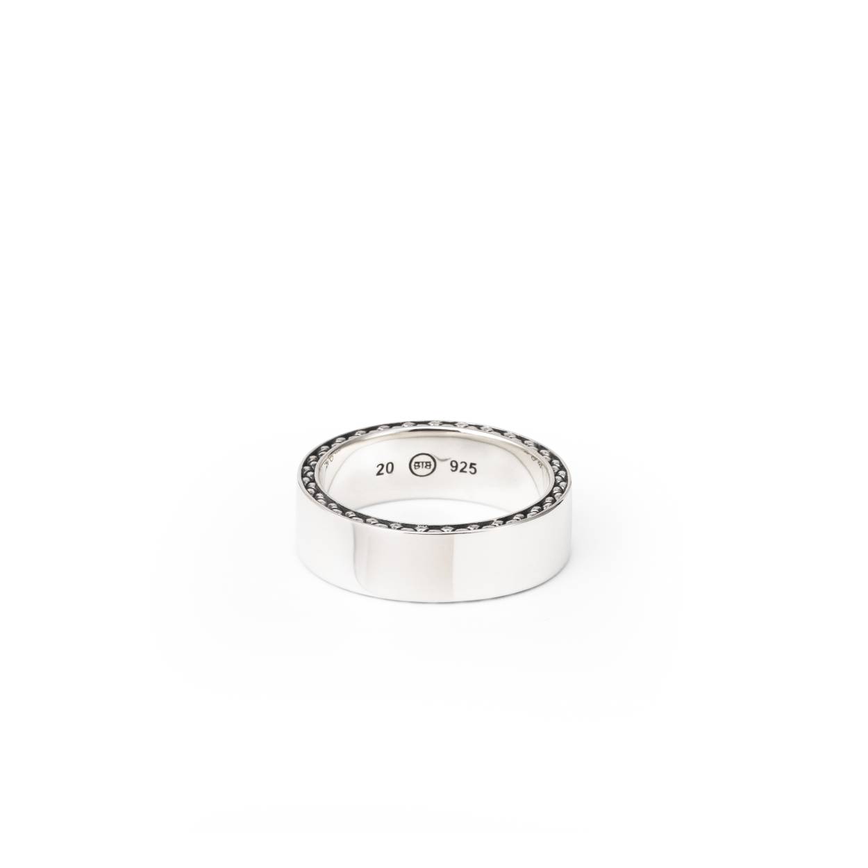 344 19 - George Smooth Ring Silver