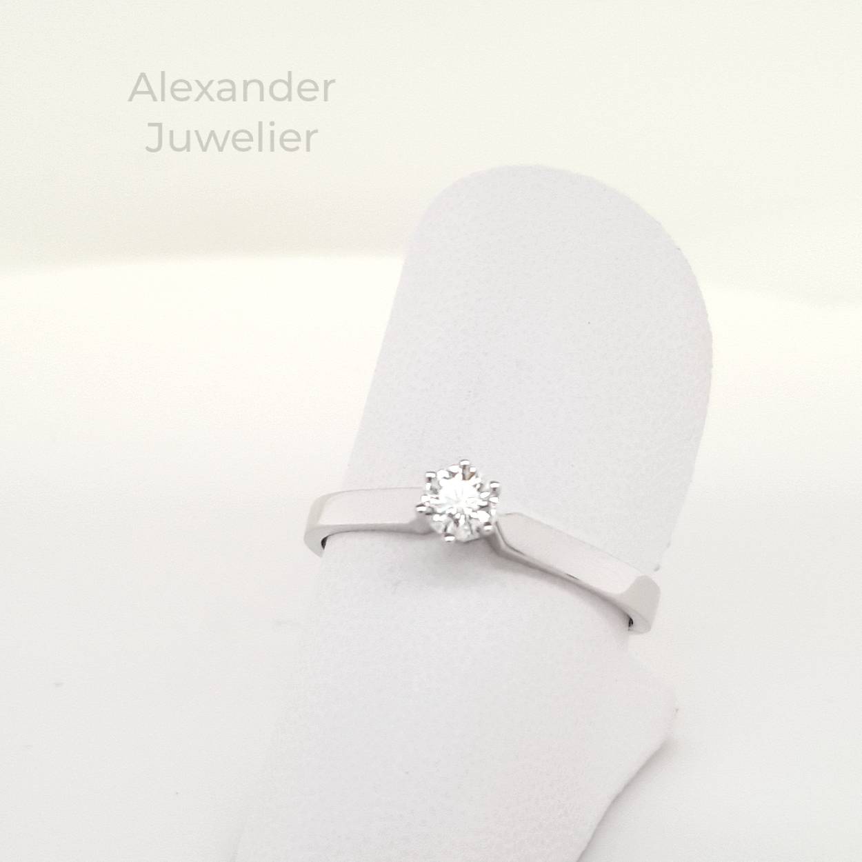 Eclat 14krt geelgouden ring met diamant