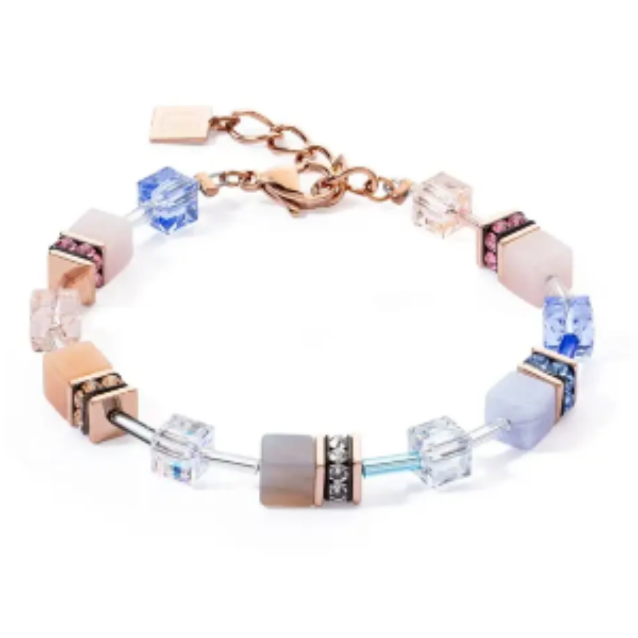 Dit is een armband van het merk Coeur de Lion gemaakt voor dames.
